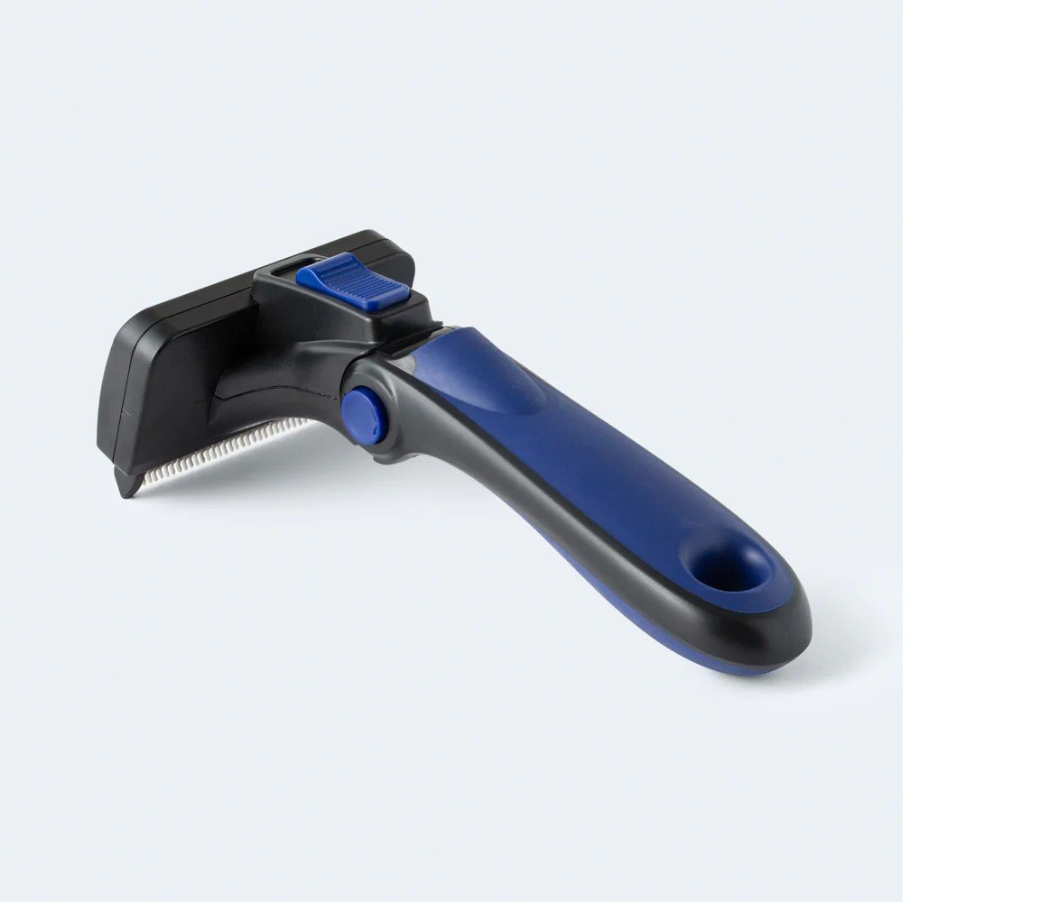 Refuresh Gentle Deshedding Brush for Pets with Short/Medium Hair Small - Image 2